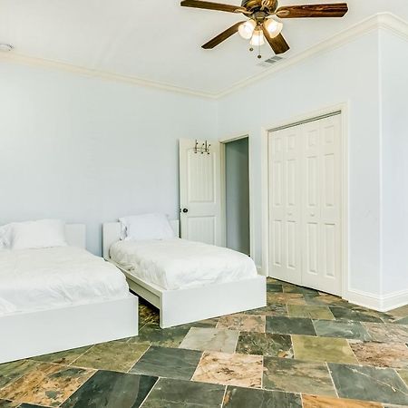 Sandcastle Retreat Галвестън Екстериор снимка